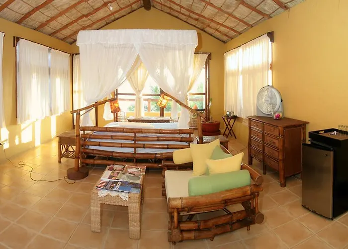 Casa Kaukan Zihuatanejo