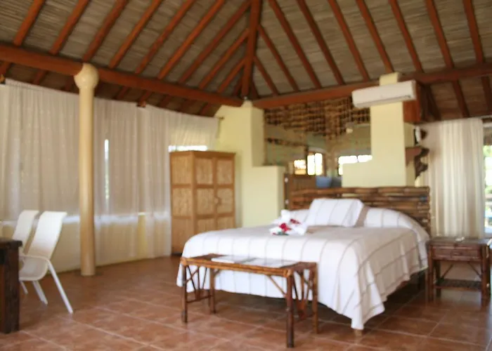 Casa Kaukan Zihuatanejo